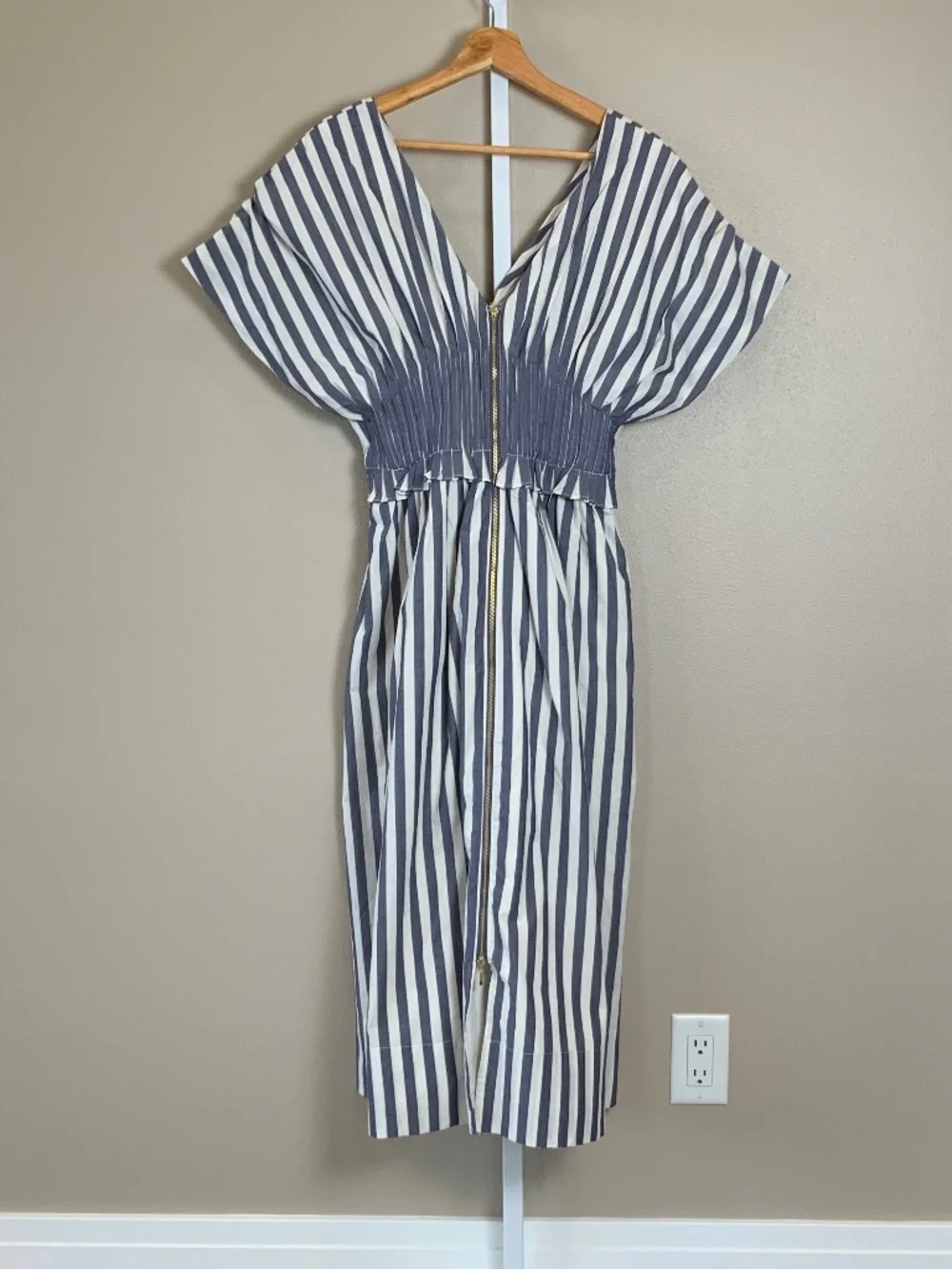 Anthropologie V-Neck Zip-Front Midi Dress - Picture 6 of 16